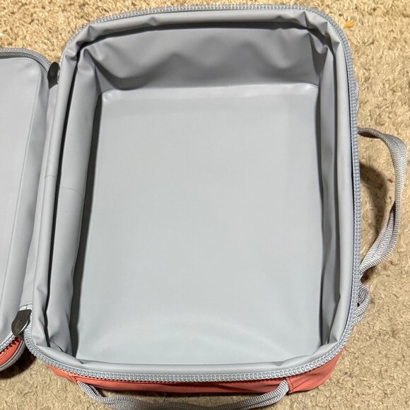 YETI Daytrip Lunch Box Coral - Picture 5 of 16